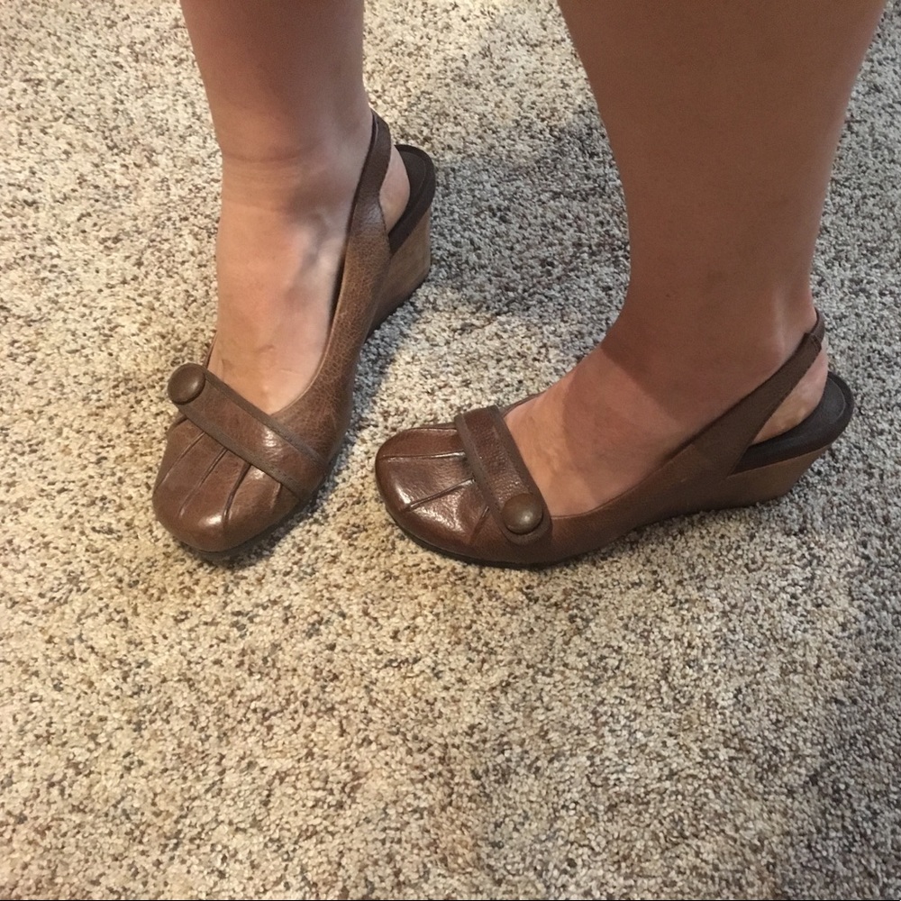 Bare Traps shoes  size 8